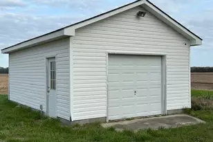813 Cherry Glade Rd, Elizabeth City, NC 27909 - Photo 17