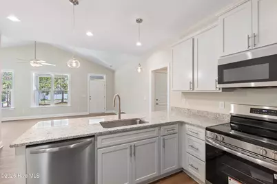184 Elm Road, Southport, NC 28461 - Photo 17