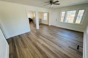 302 NE Railroad St, Pikeville, NC 27863 - Photo 7