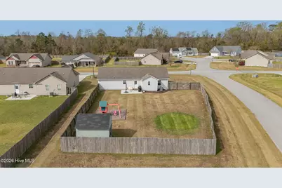 115 Heaven's Gate Drive, Jacksonville, NC 28546 - Photo 5