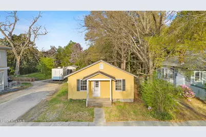 108 N Dickerson Street, Burgaw, NC 28425 - Photo 9