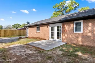 6 High St, Castle Hayne, NC 28429 - Photo 15
