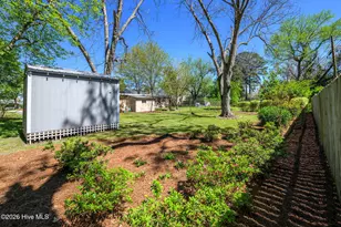 1813 Tryon Rd, New Bern, NC 28560 - Photo 43