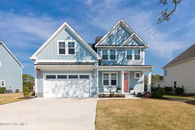 303 Seafarer Street, Newport, NC 28570 - Photo 1
