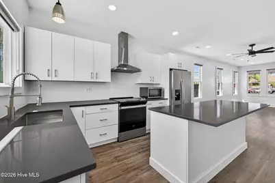 1518 Castle Street, Wilmington, NC 28401 - Photo 5