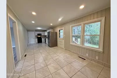 1004 Hyland Avenue, Williamston, NC 27892 - Photo 19