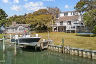 125 Loblolly Dr, Pine Knoll Shores, NC 28512 - Photo 3