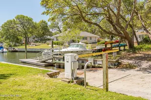 125 Loblolly Dr, Pine Knoll Shores, NC 28512 - Photo 81