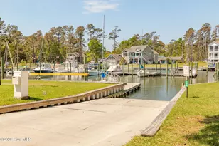 125 Loblolly Dr, Pine Knoll Shores, NC 28512 - Photo 75