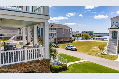 526 Cannonsgate Drive, Newport, NC 28570 - Photo 7