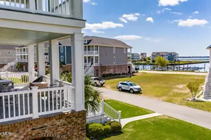 526 Cannonsgate Dr, Newport, NC 28570 - Photo 7