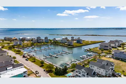 526 Cannonsgate Drive, Newport, NC 28570 - Photo 73