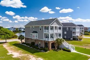 526 Cannonsgate Dr, Newport, NC 28570 - Photo 5