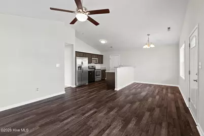 403 Halo Court, Jacksonville, NC 28546 - Photo 7