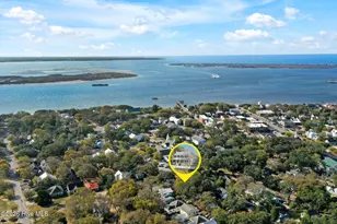 301 E West St, Southport, NC 28461 - Photo 3