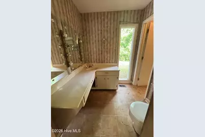 4512 W Fairway Drive, Trent Woods, NC 28562 - Photo 9