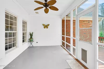 128 Walden Road, New Bern, NC 28562 - Photo 5