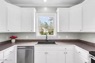 128 Walden Rd, New Bern, NC 28562 - Photo 17