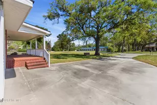 204 Glenburnie Dr, New Bern, NC 28560 - Photo 5
