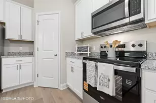 205 Holly Sands Loop, Holly Ridge, NC 28445 - Photo 5