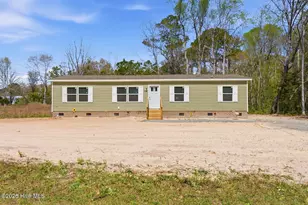 2382 Captains Wheel Ave SW, Supply, NC 28462 - Photo 3