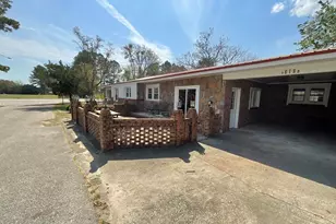 15133 Sam Potts Hwy, Bolton, NC 28423 - Photo 19