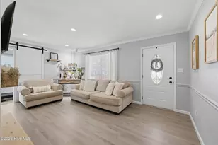 913 Bartlett Ave, Elizabeth City, NC 27909 - Photo 7