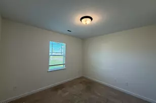 206 Trophy Ridge Dr, Richlands, NC 28574 - Photo 15