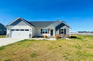 206 Trophy Ridge Dr, Richlands, NC 28574 - Photo 17