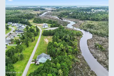 240 Kings Creek Crossing, Holly Ridge, NC 28445 - Photo 11