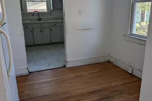 410 Academy St E, Wilson, NC 27893 - Photo 3