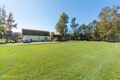 198 Jefferson Road, Lake Waccamaw, NC 28450 - Photo 1