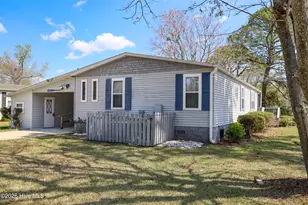 719 Nautical Ct, Hampstead, NC 28443 - Photo 1