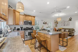 1015 N Craven St, New Bern, NC 28560 - Photo 13