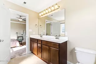 406 Tyrrell Trl, Jacksonville, NC 28546 - Photo 33