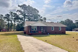 102 Wilderness Dr, Rockingham, NC 28379 - Photo 1