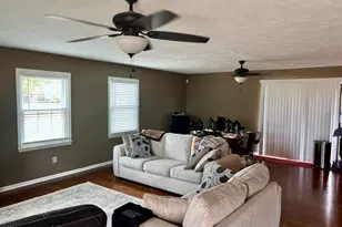 102 Wilderness Dr, Rockingham, NC 28379 - Photo 3