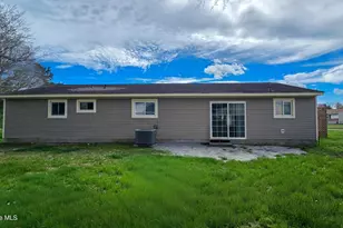200 Dale Dr, Jacksonville, NC 28540 - Photo 37