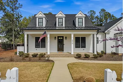 275 Hollycrest Drive, Pinehurst, NC 28374 - Photo 1