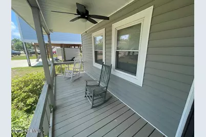 141 NE 33rd Street, Oak Island, NC 28465 - Photo 3
