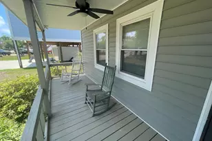 141 NE 33rd St, Oak Island, NC 28465 - Photo 3