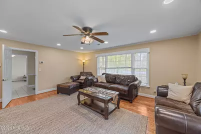 1104 Longview Drive, New Bern, NC 28562 - Photo 15