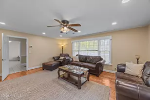 1104 Longview Dr, New Bern, NC 28562 - Photo 15