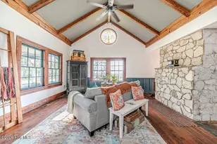 509 Carthage St, Cameron, NC 28326 - Photo 5