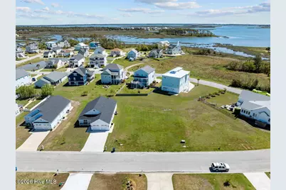 1302 Fathom Way, Morehead City, NC 28557 - Photo 9