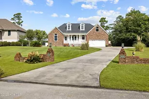 413 Pelican Harbor Rd, Beaufort, NC 28516 - Photo 3