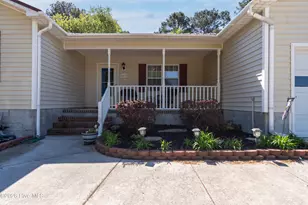 623 Queens Creek Rd, Hubert, NC 28539 - Photo 3