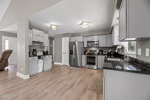 6102 Felucca Ct, New Bern, NC 28560 - Photo 13