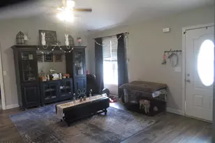 408 7th St, Maysville, NC 28555 - Photo 9