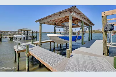 823 Chadwick Shores Drive, Sneads Ferry, NC 28460 - Photo 59